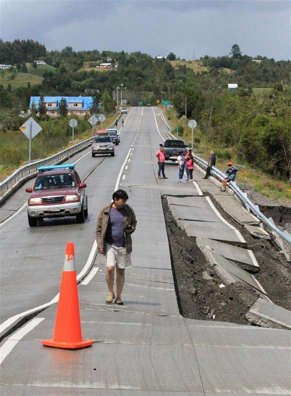 Chile Earthquake2.jpg Chile Earthquake2.jpg