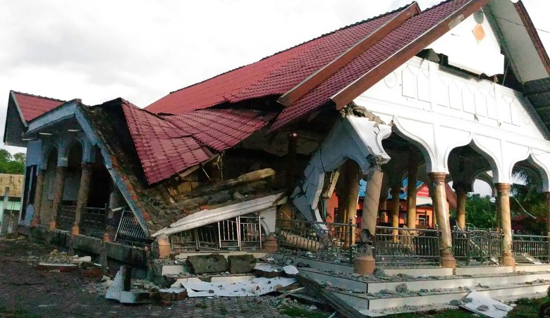 6.5 Degree Earthquake Occurred Near The Island of Sumatra in Indonesia