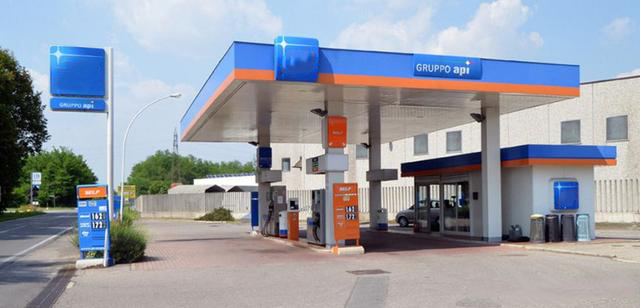 Columbia Steel Structure Gas Station-1