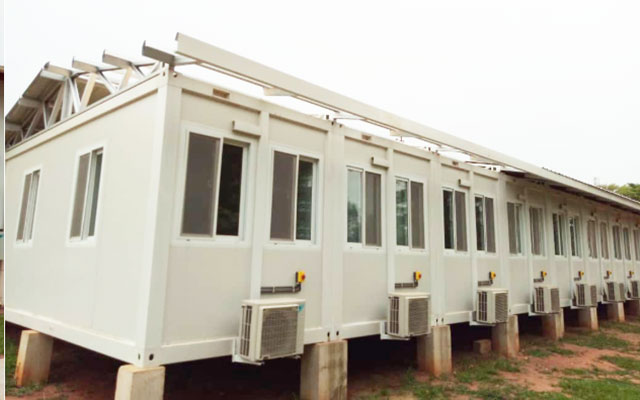 Container-office-in-Africa02